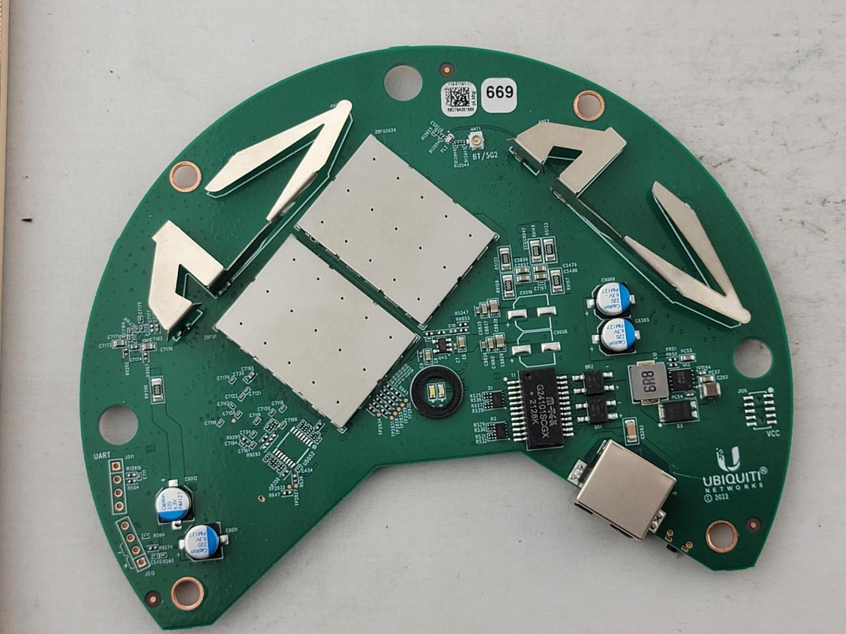 Ubiquiti U6P internal FCC photo from Internal Photos p. 1