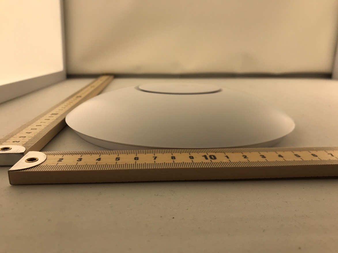 Ubiquiti U6PROR external FCC photo from External Photos p. 2
