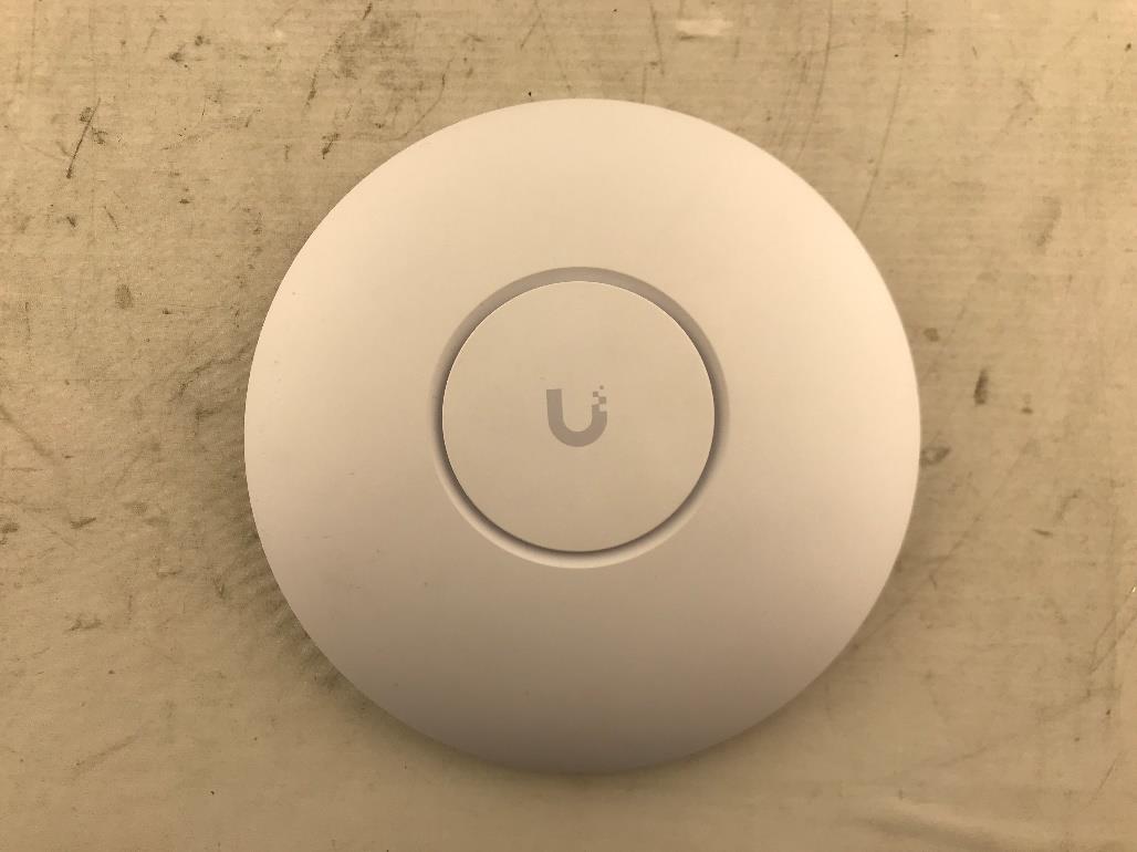 Ubiquiti U7LITE external FCC photo from External Photos p. 1