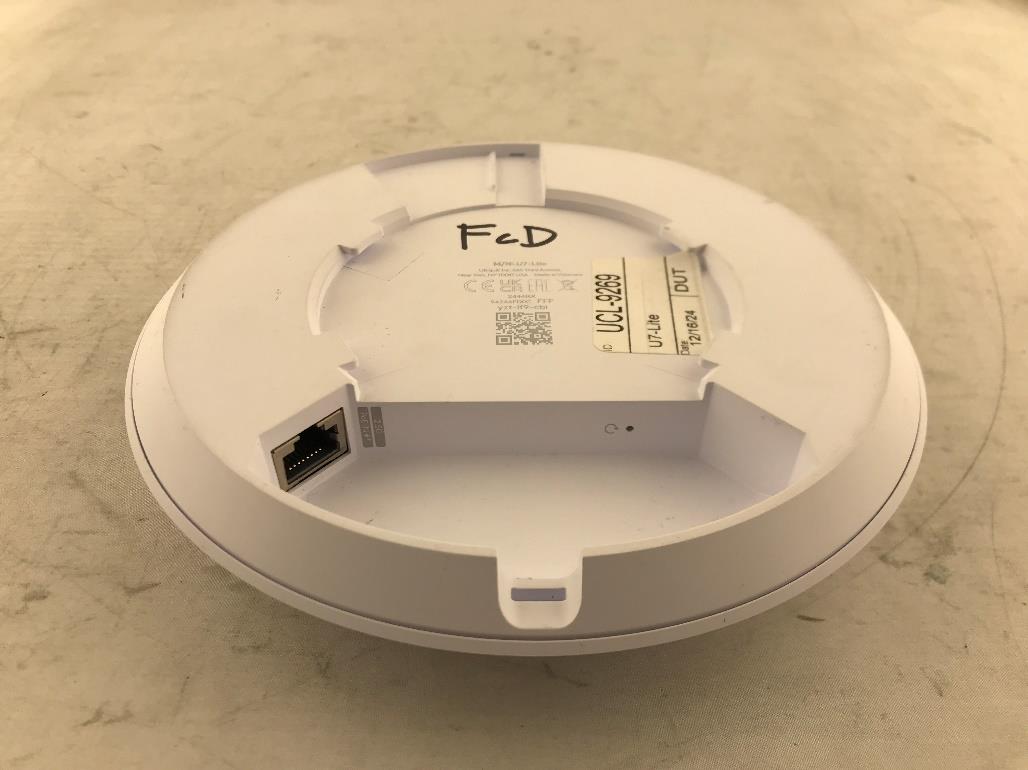 Ubiquiti U7LITE external FCC photo from External Photos p. 4