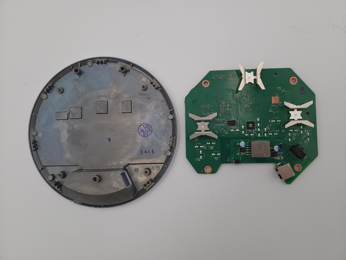 Ubiquiti U7LR internal FCC photo from Internal Photos p. 3