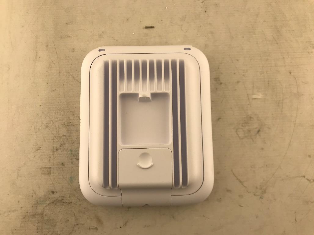Ubiquiti U7PROO external FCC photo from External Photos p. 3