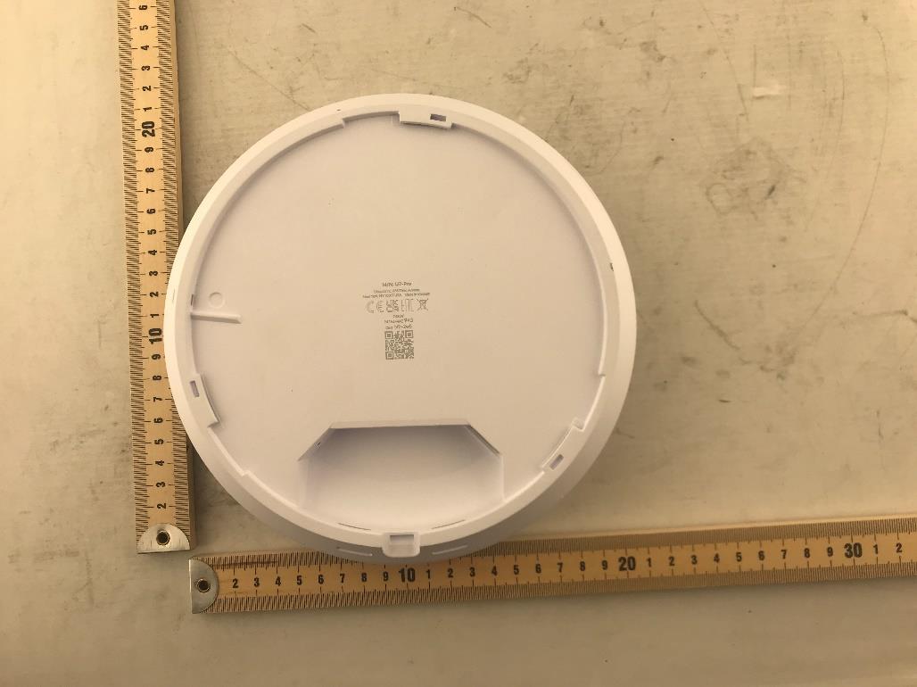 Ubiquiti U7PROP external FCC photo from External Photos p. 1