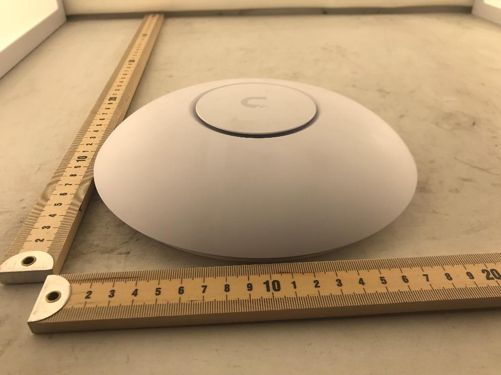 Ubiquiti U7PROP external FCC photo from External Photos p. 2
