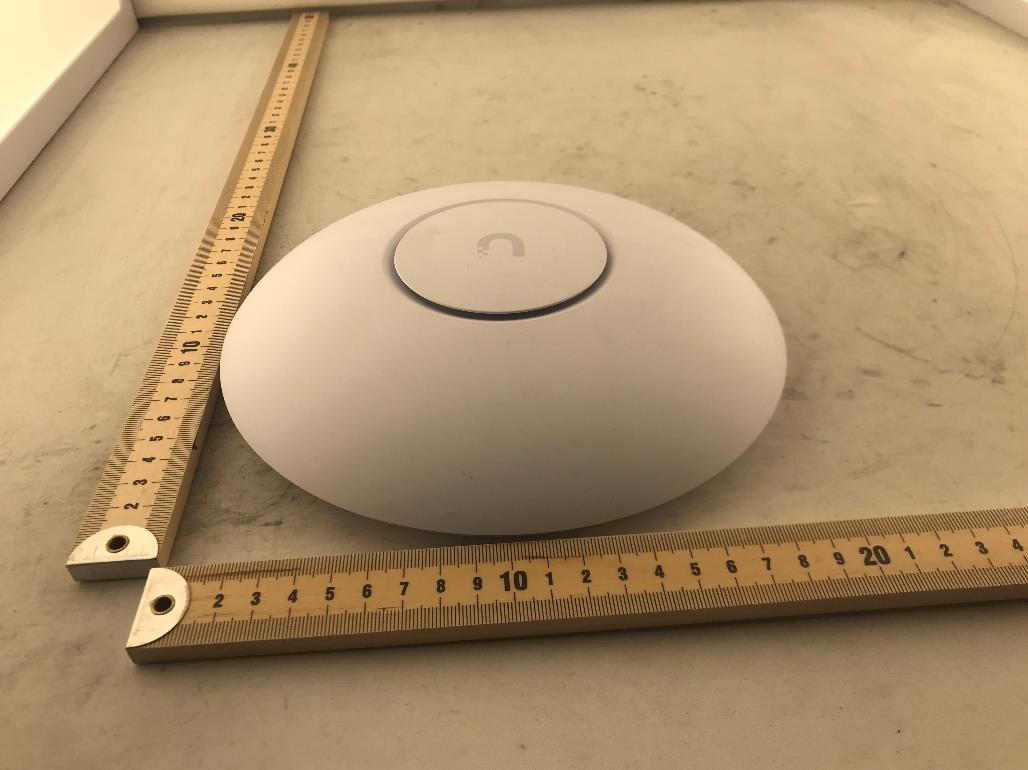 Ubiquiti U7PROP external FCC photo from External Photos p. 3