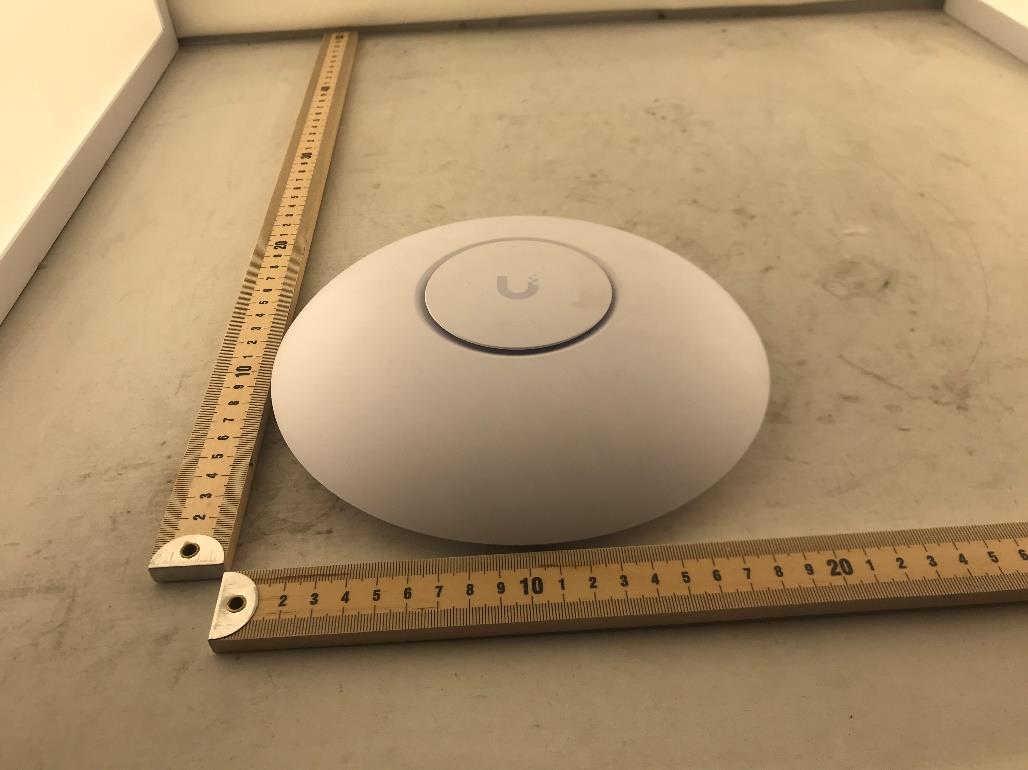 Ubiquiti U7PROP external FCC photo from External Photos p. 4