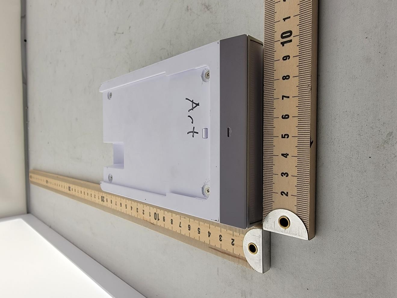 Ubiquiti U7PROW external FCC photo from External Photos p. 5