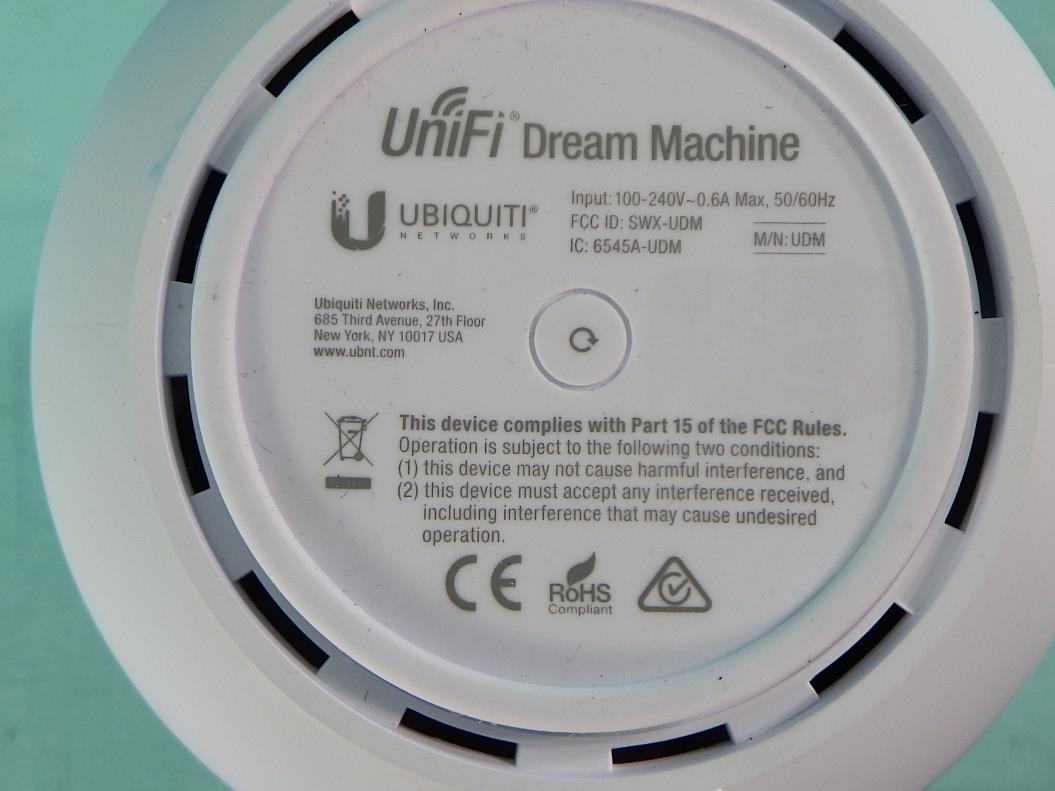Ubiquiti UDM external FCC photo from External Photos p. 3